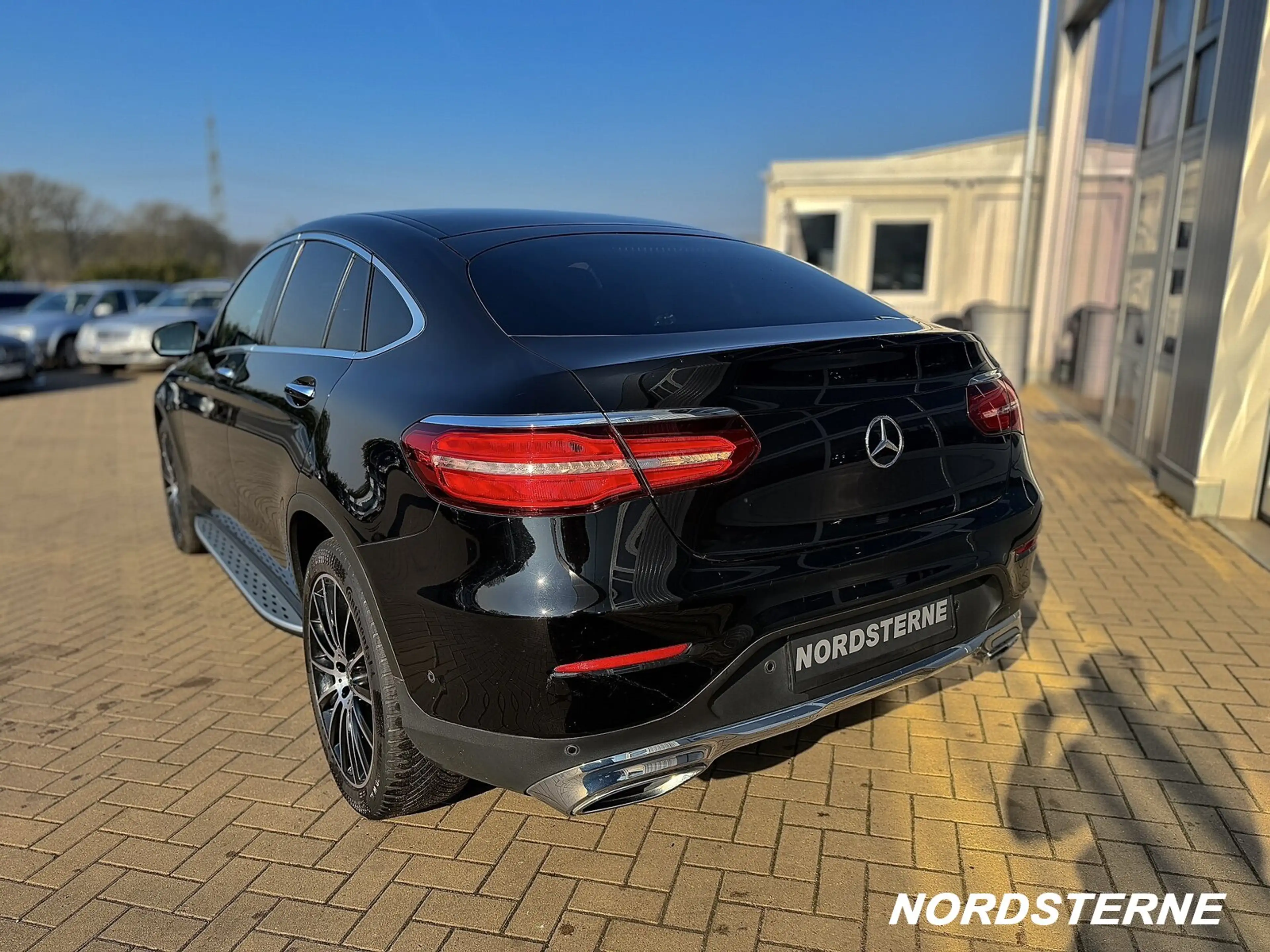 Mercedes-Benz GLC 250 GLC 250 d 4Matic MEMORY+360°+AHK+SHD+NAVI+LED — photo 4