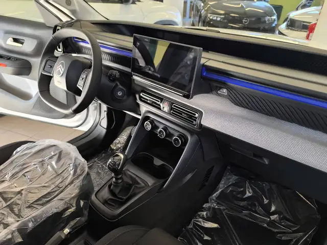 Citroen C3 view 11