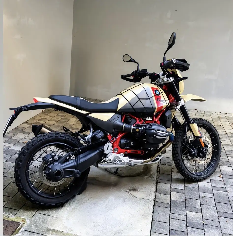 BMW R 12