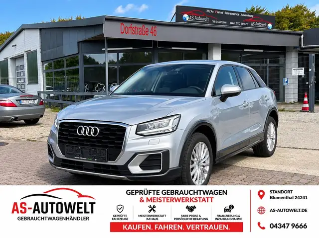 Audi Q2 30 TDI design *AHK*Scheckheft*2. H