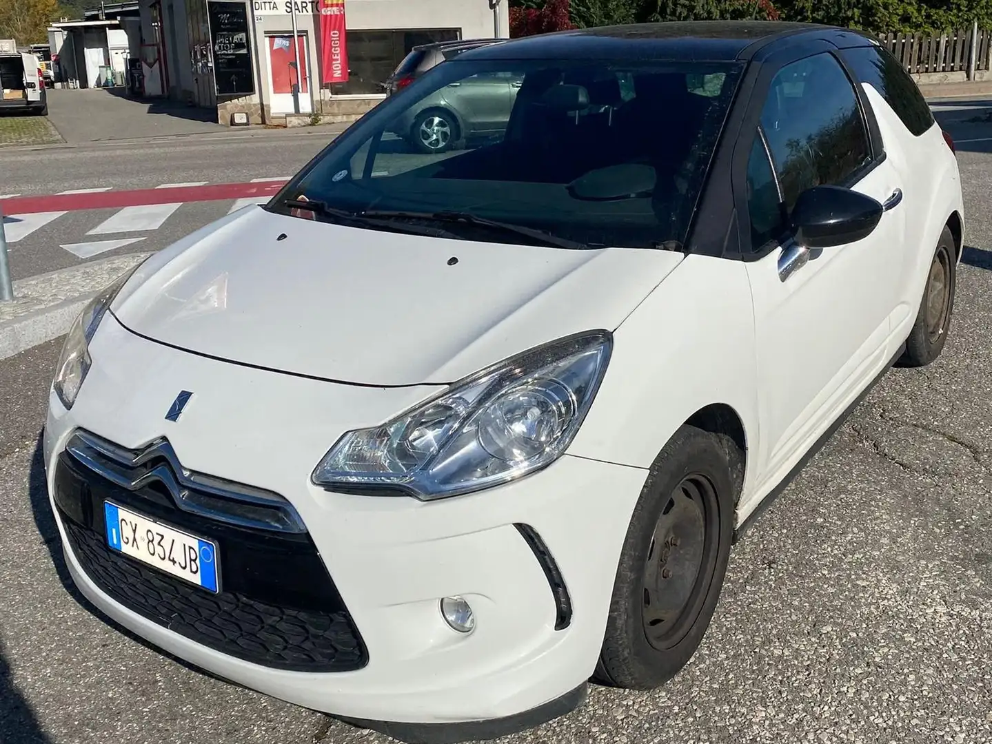 Citroen DS3 DS3 1,6 HDi So FIX PREIS!! FAP So Chic Airdream Weiß - 1