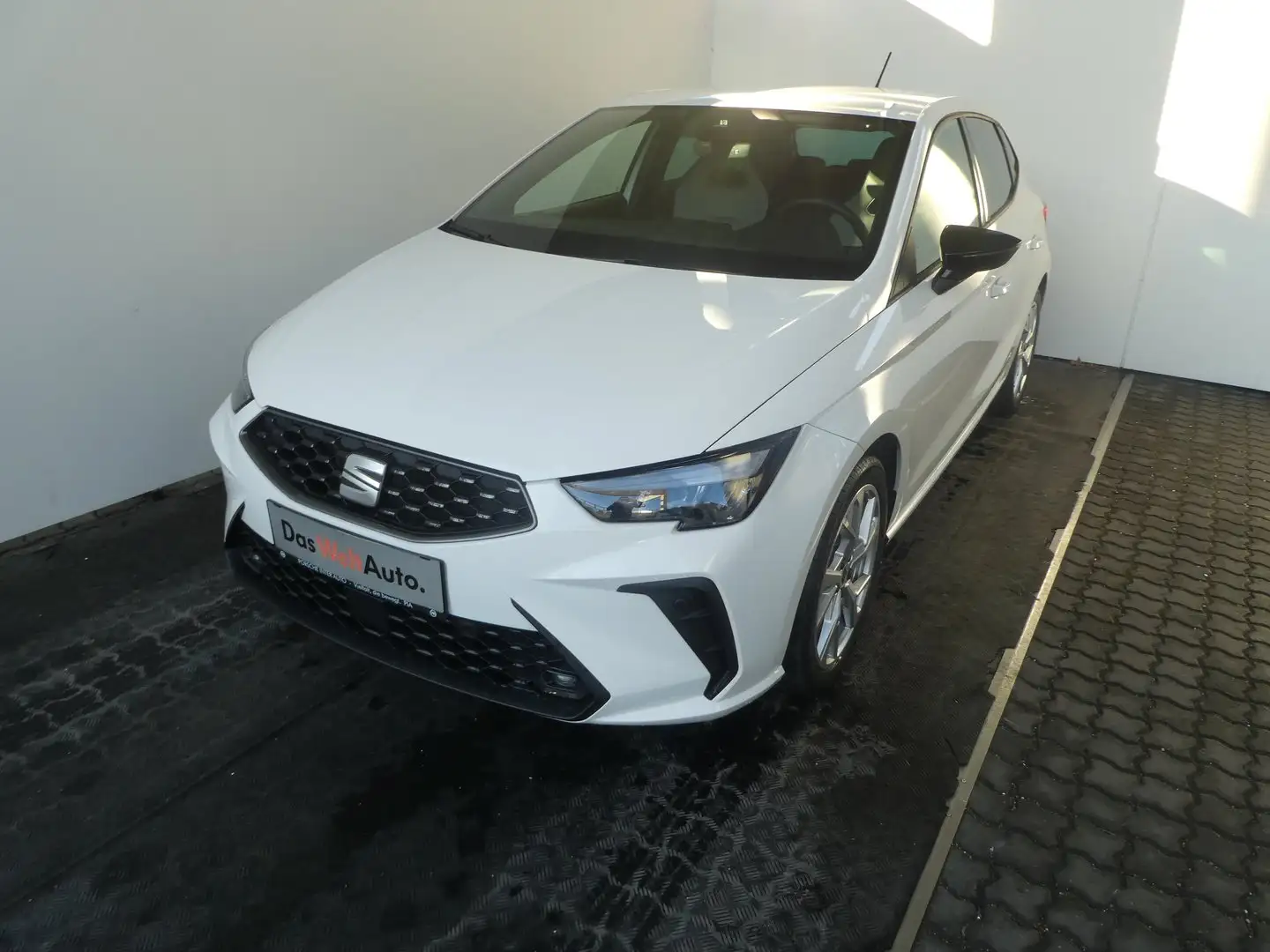 SEAT Ibiza FR 1.0 TSI 95PS Weiß - 1