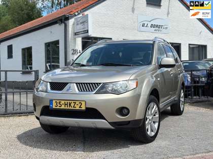 Mitsubishi Outlander 2.4 Inspire 2WD zeer nette auto !