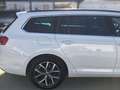 Volkswagen Passat 2.0 TDI 150cv Executive Blanco - thumbnail 27