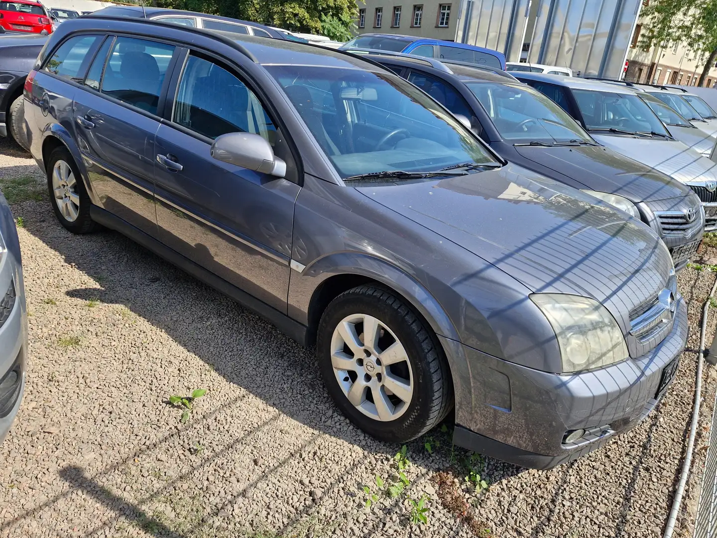 Opel Vectra Vectra Caravan Edition 2,2i 16V Edition - 1