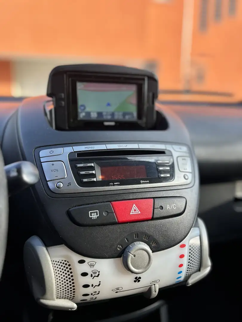Toyota Aygo 5p 1.0 Sol - 2