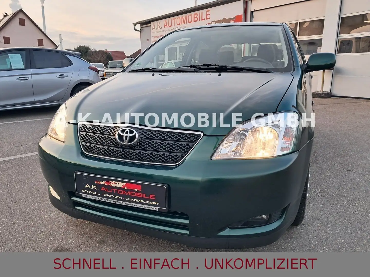 Toyota Corolla 1.6 Sol / Compact *KLIMAAUTO*1/HAND* Grün - 2