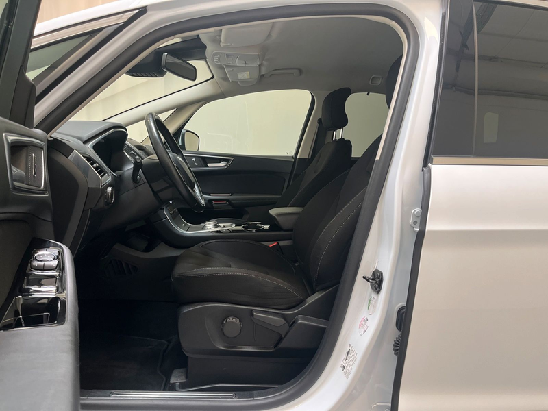 Ford S-Max 2.5 Duratec  (FHEV) Hybrid Titanium — photo 9