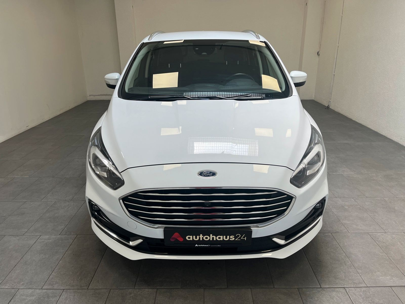 Ford S-Max 2.5 Duratec  (FHEV) Hybrid Titanium — photo 2