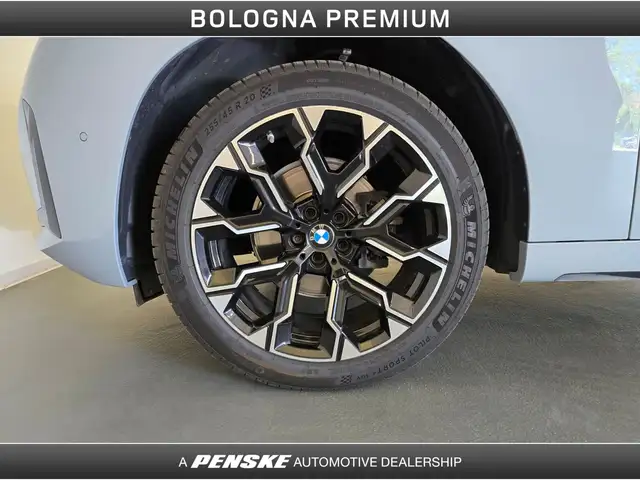BMW X3 view 9