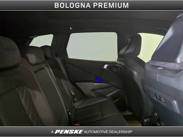 BMW X3 view 5