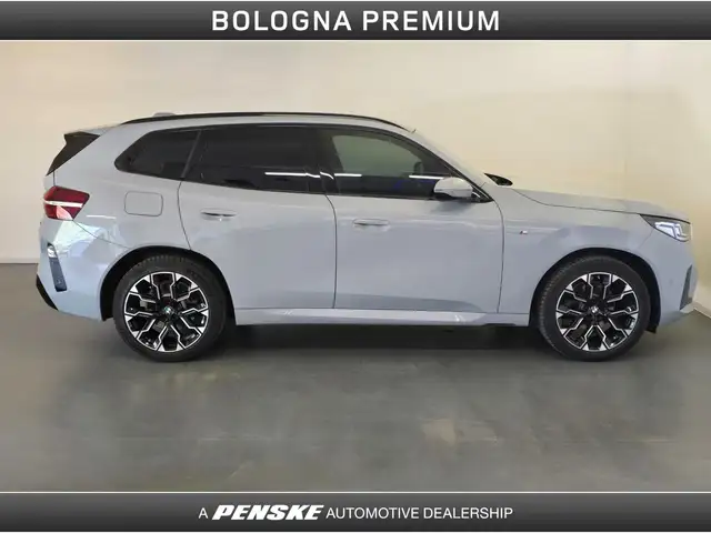 BMW X3 view 6