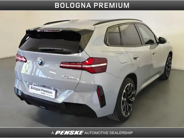 BMW X3 view 2