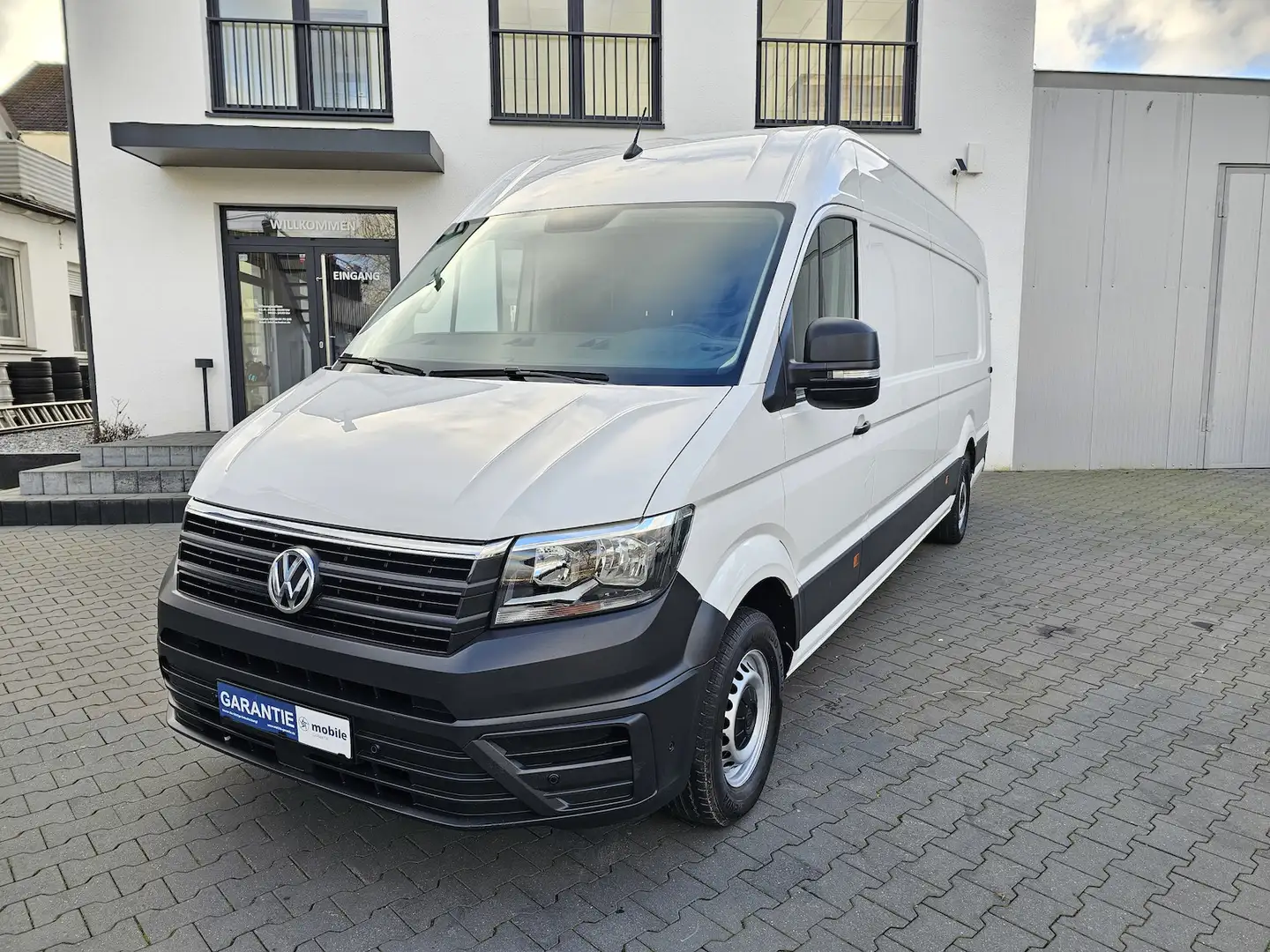 Volkswagen Crafter 2.0 TDI 35 MAXI L5H3 HOCH-LANG RFK Weiß - 1