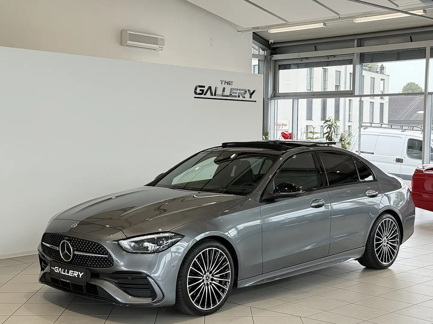 Mercedes-Benz C 300 4Matic AMG-Line Aut.*Panorama*Standheizung*Ambi... Grau - 2