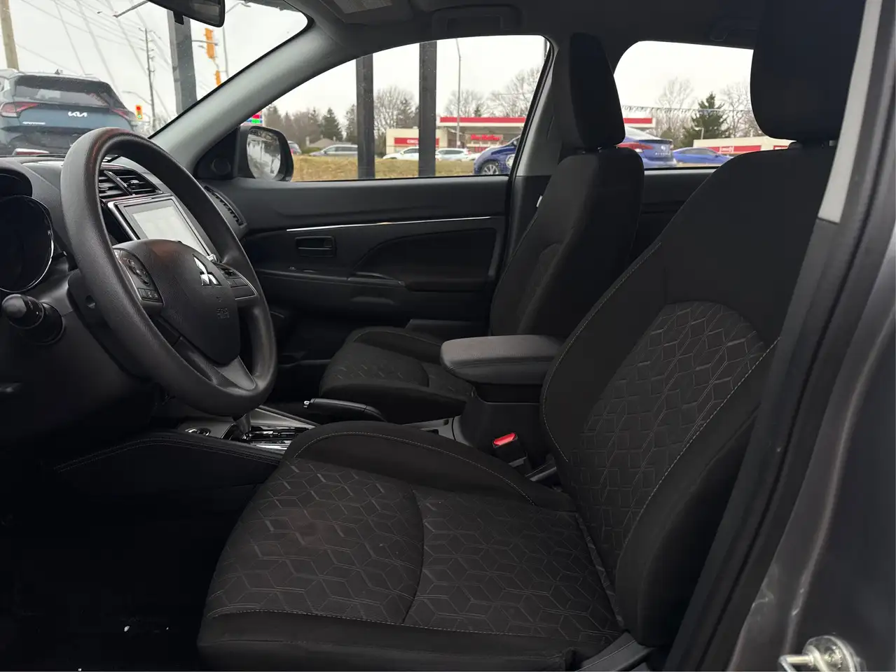 Mitsubishi RVR снимка Mitsubishi RVR