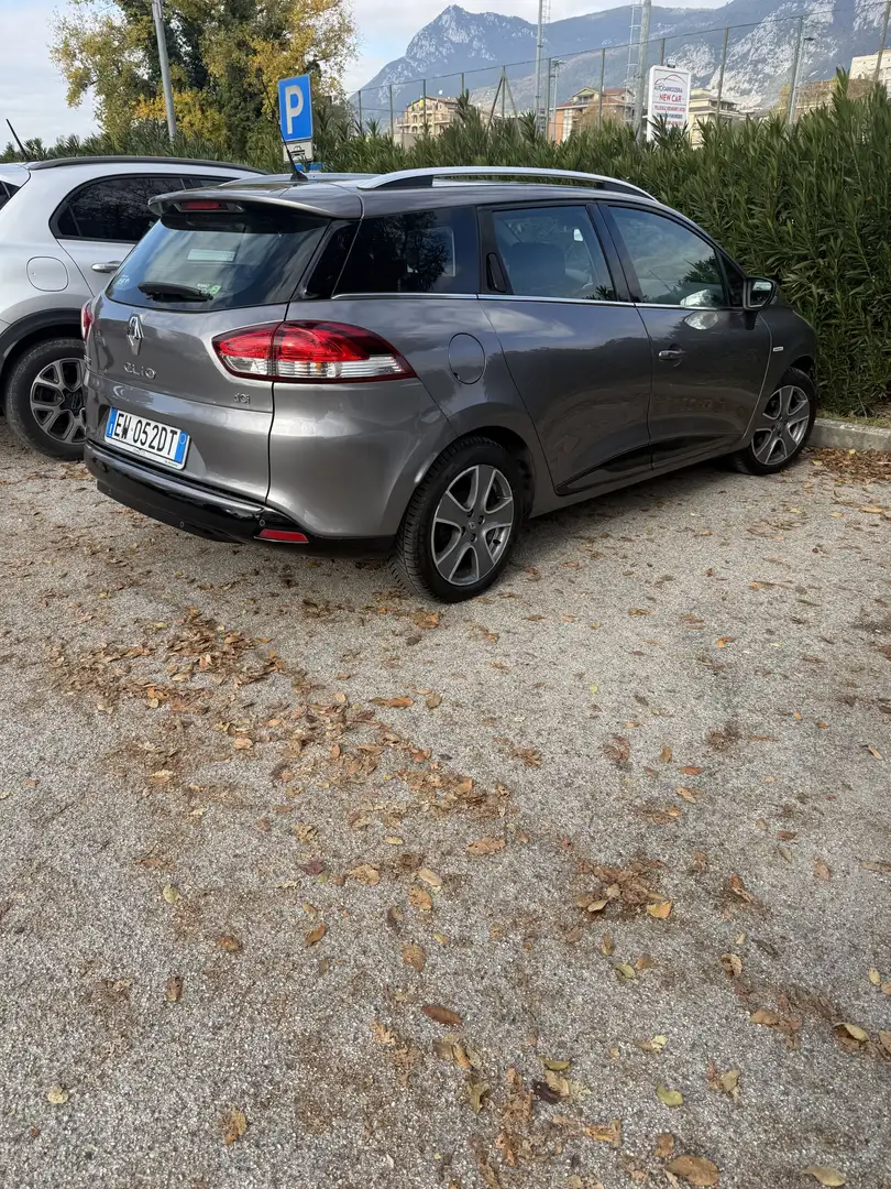 Renault Clio Sportour 1.5 dci 20th Anniversario 90cv Grigio - 2
