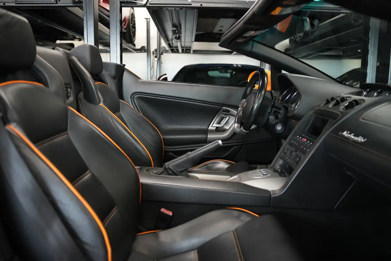 Lamborghini Gallardo снимка Lamborghini Gallardo