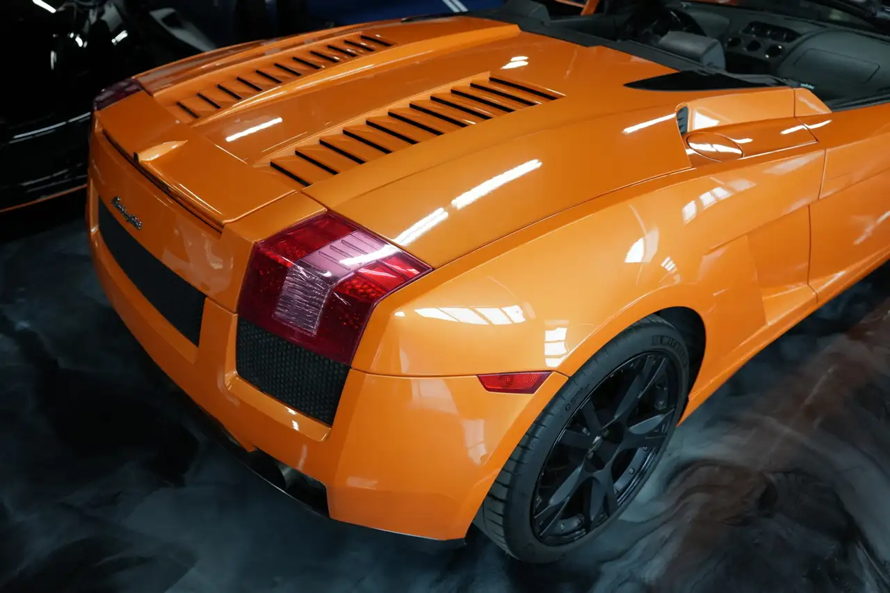 Lamborghini Gallardo снимка Lamborghini Gallardo