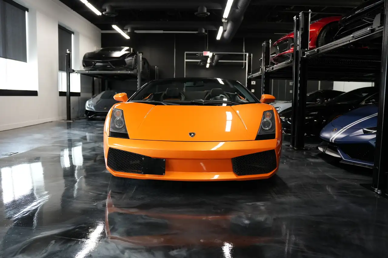 Lamborghini Gallardo снимка Lamborghini Gallardo
