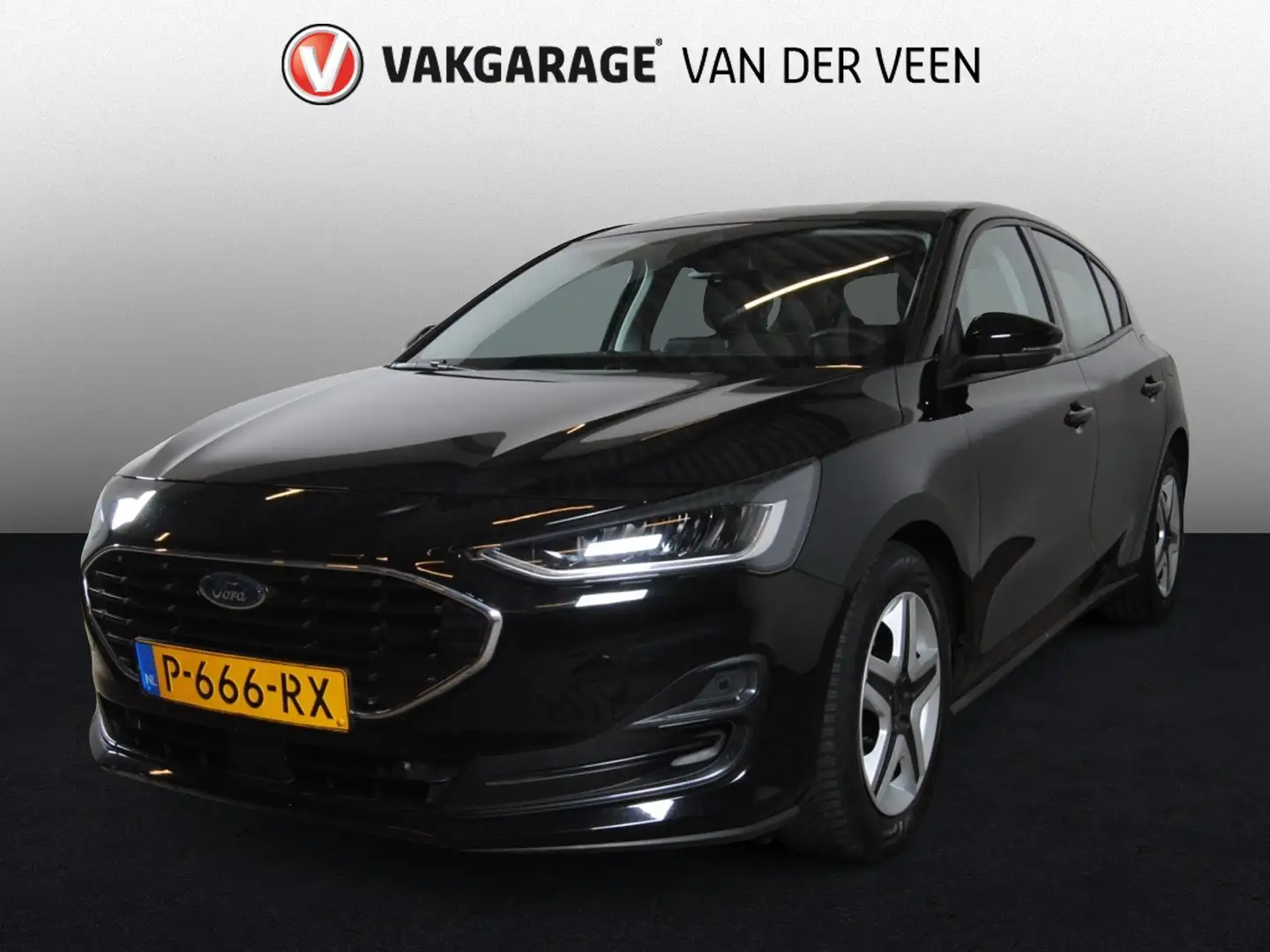 Ford Focus || 6 maanden garantie! 1.0 EB Connected || Apple C Zwart - 1
