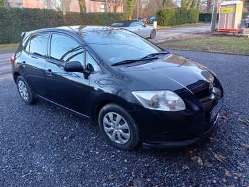 Auris 1.4 D-4D Linea Luna