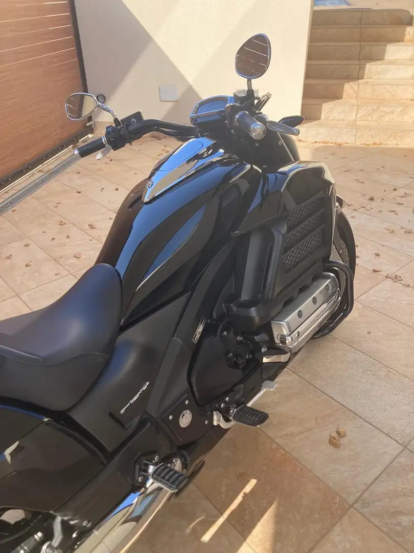 Honda GL 1800 valkyrie 1800 F6C Noir - 1