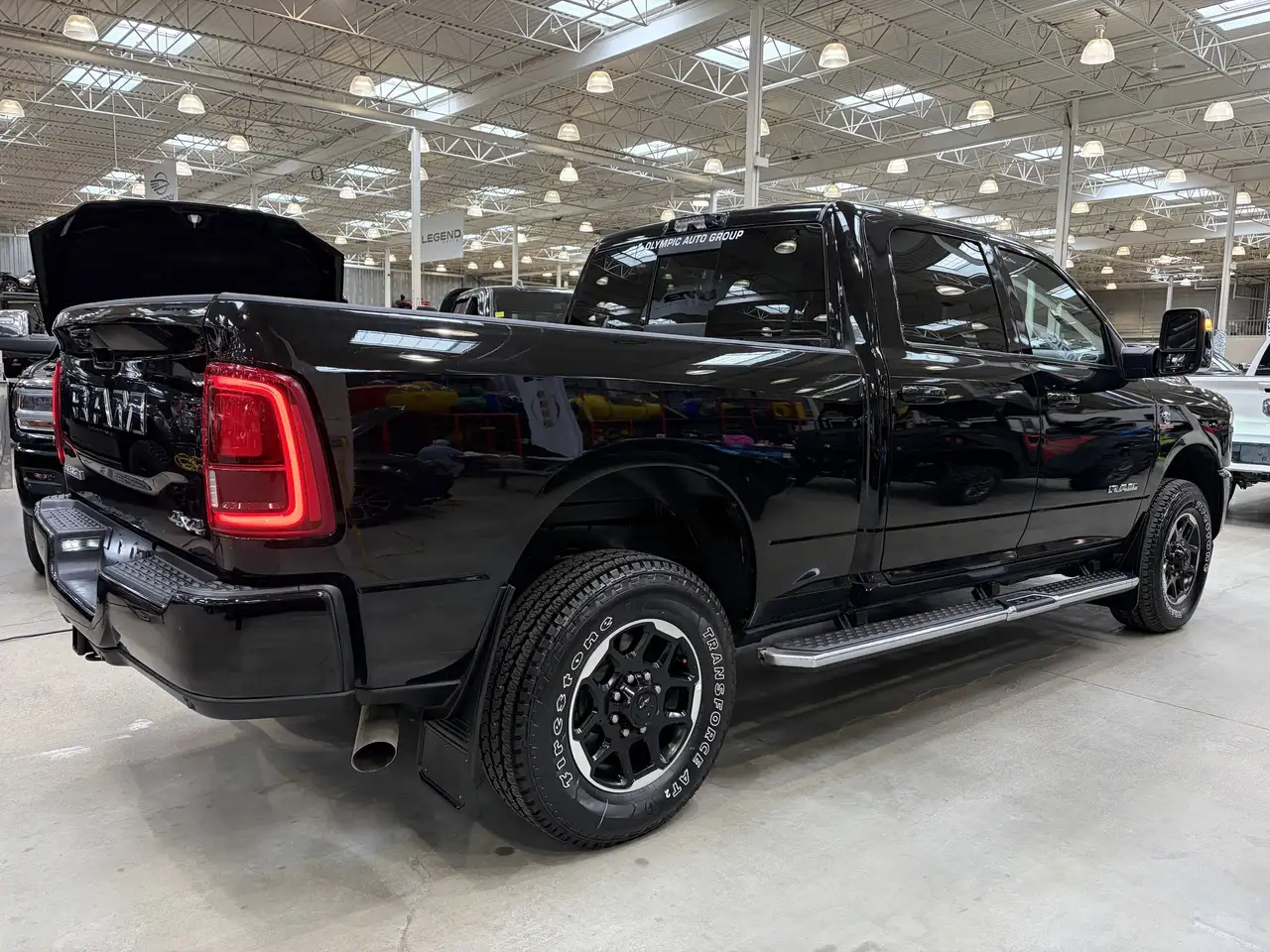 RAM 2500 снимка RAM 2500