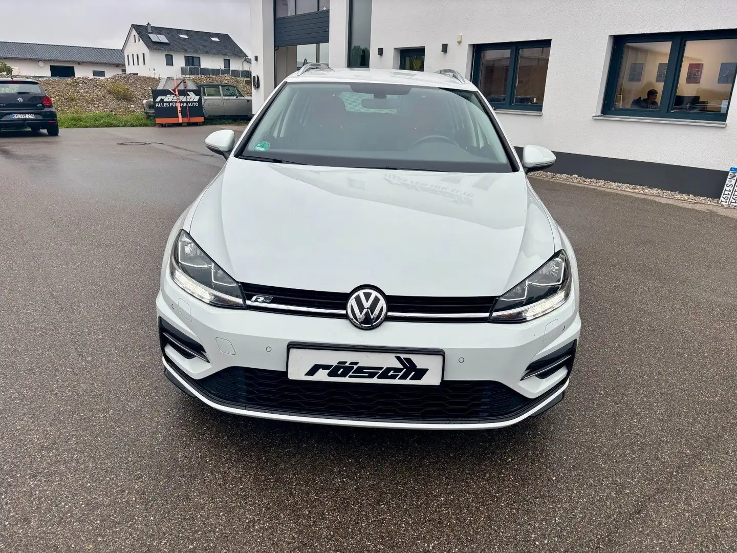 Volkswagen Golf VII Variant Comfortline R-LINE Weiß - 2