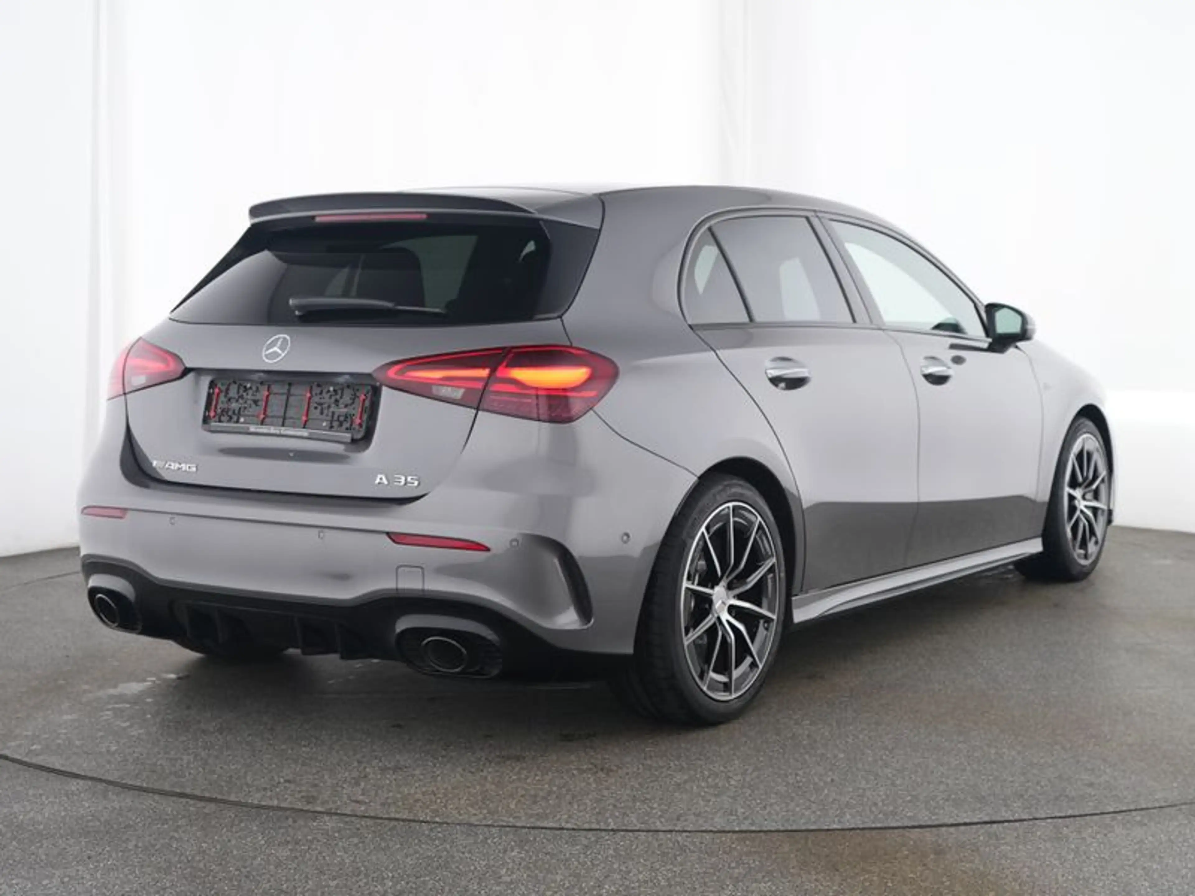 Mercedes-Benz A 35 AMG 4M , AMG NIGHT MULTI KAMERA PANO SPUR — photo 5