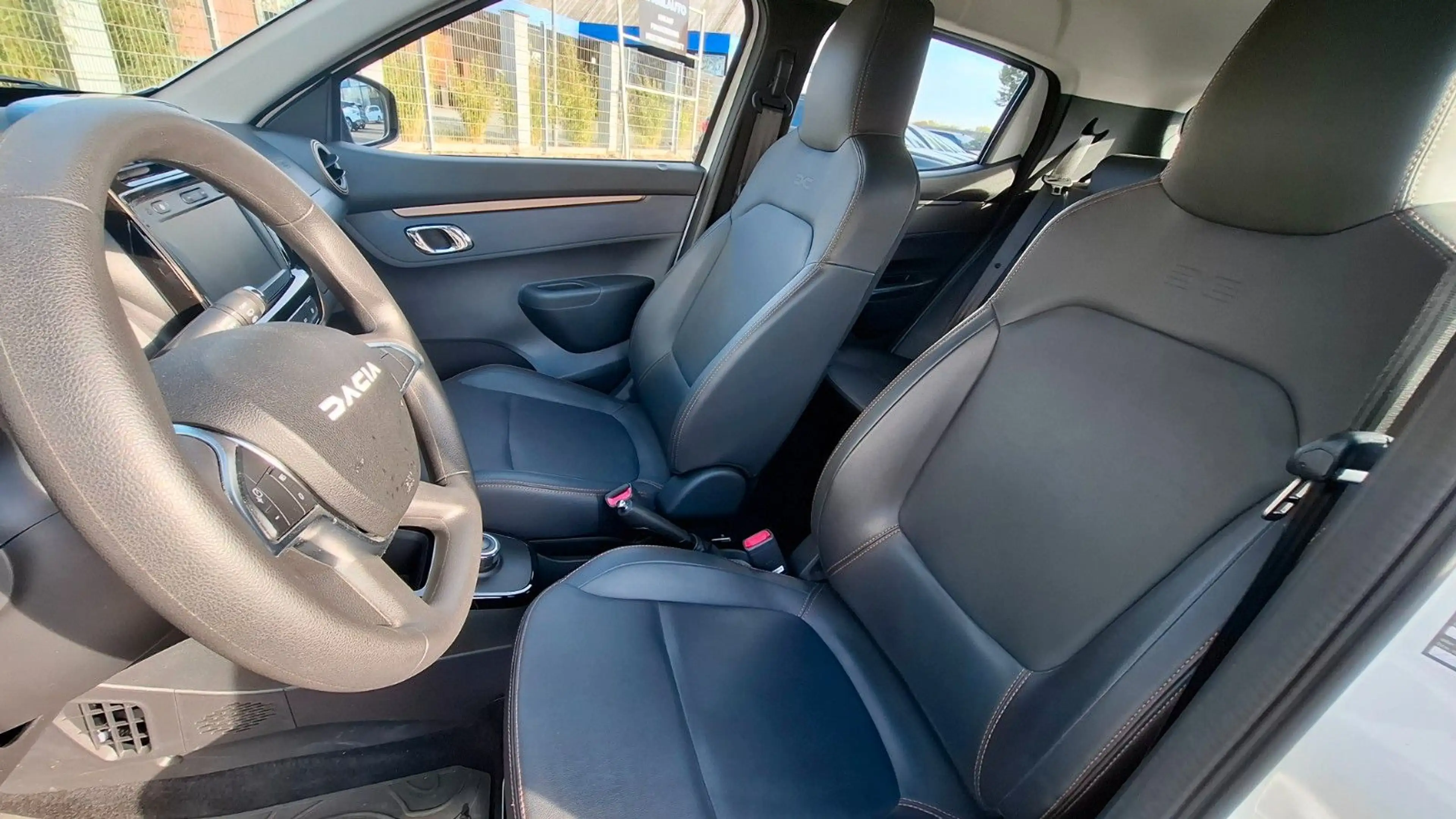 Dacia Spring Electric Extreme 65 KAMERA NAVI — photo 9
