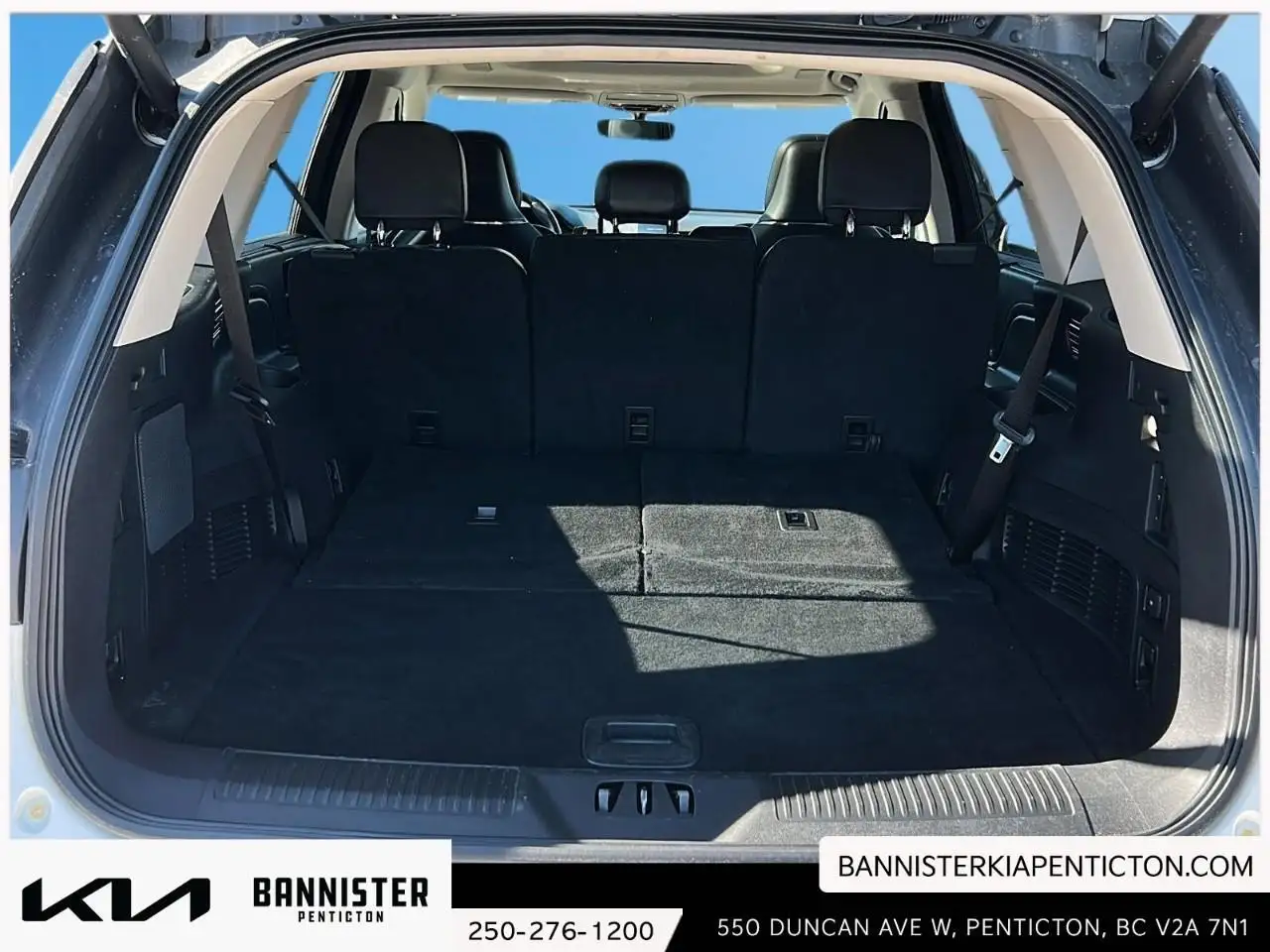 Lincoln Aviator снимка Lincoln Aviator