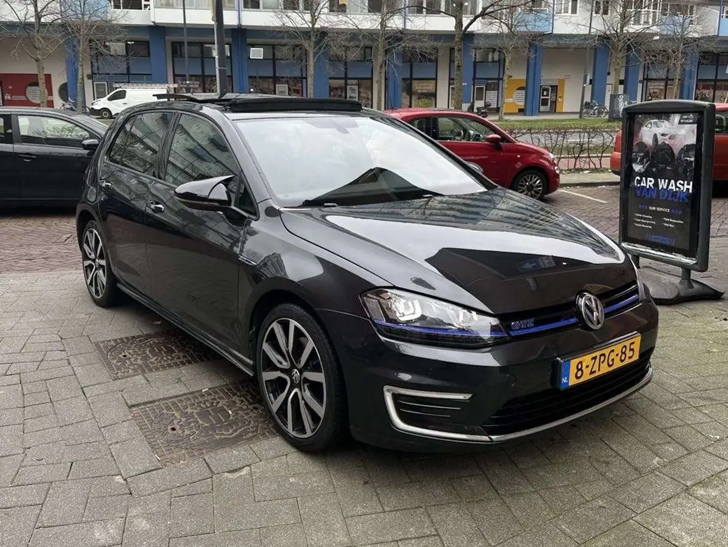 Volkswagen Golf Golf 1.4 TSI GTE Grijs - 2