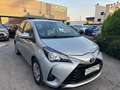Toyota Yaris Trend Platinum Edition S *AUTOMATICA* Srebrny - thumbnail 1