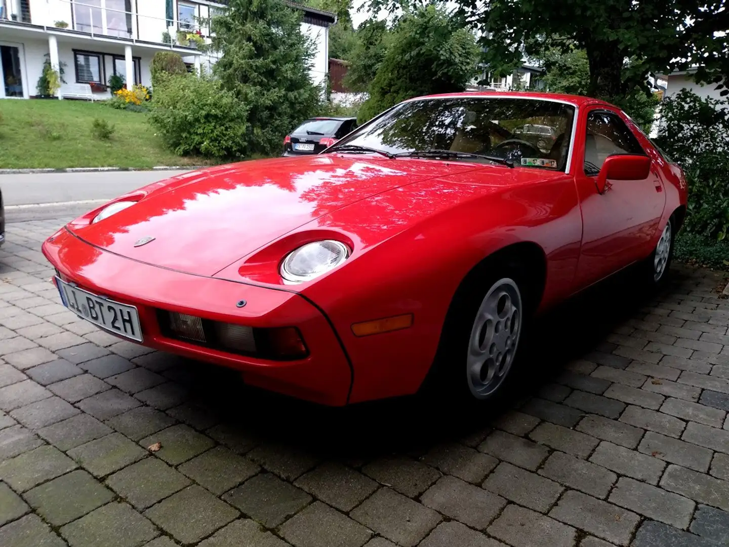 Porsche 928 Schalter Roşu - 2