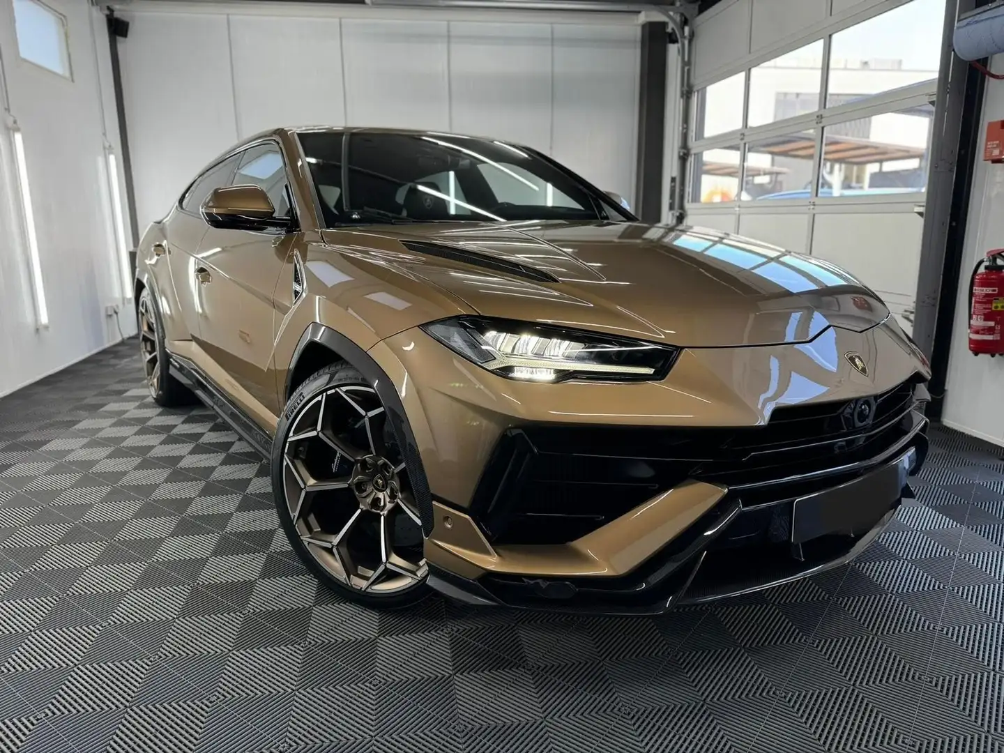 Lamborghini Urus Performante / MwSt. ausweisbar / Carbon /Akrapovic Bronzová - 1