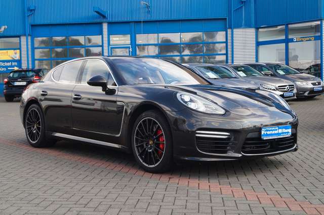 Imagine Porsche Panamera Turbo *Standheizung*Approved*Burmester*