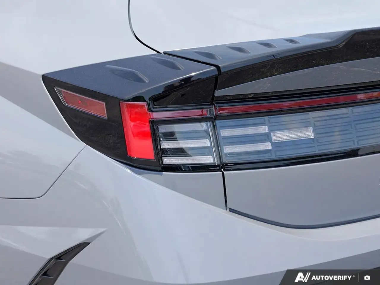 Hyundai SONATA снимка Hyundai SONATA