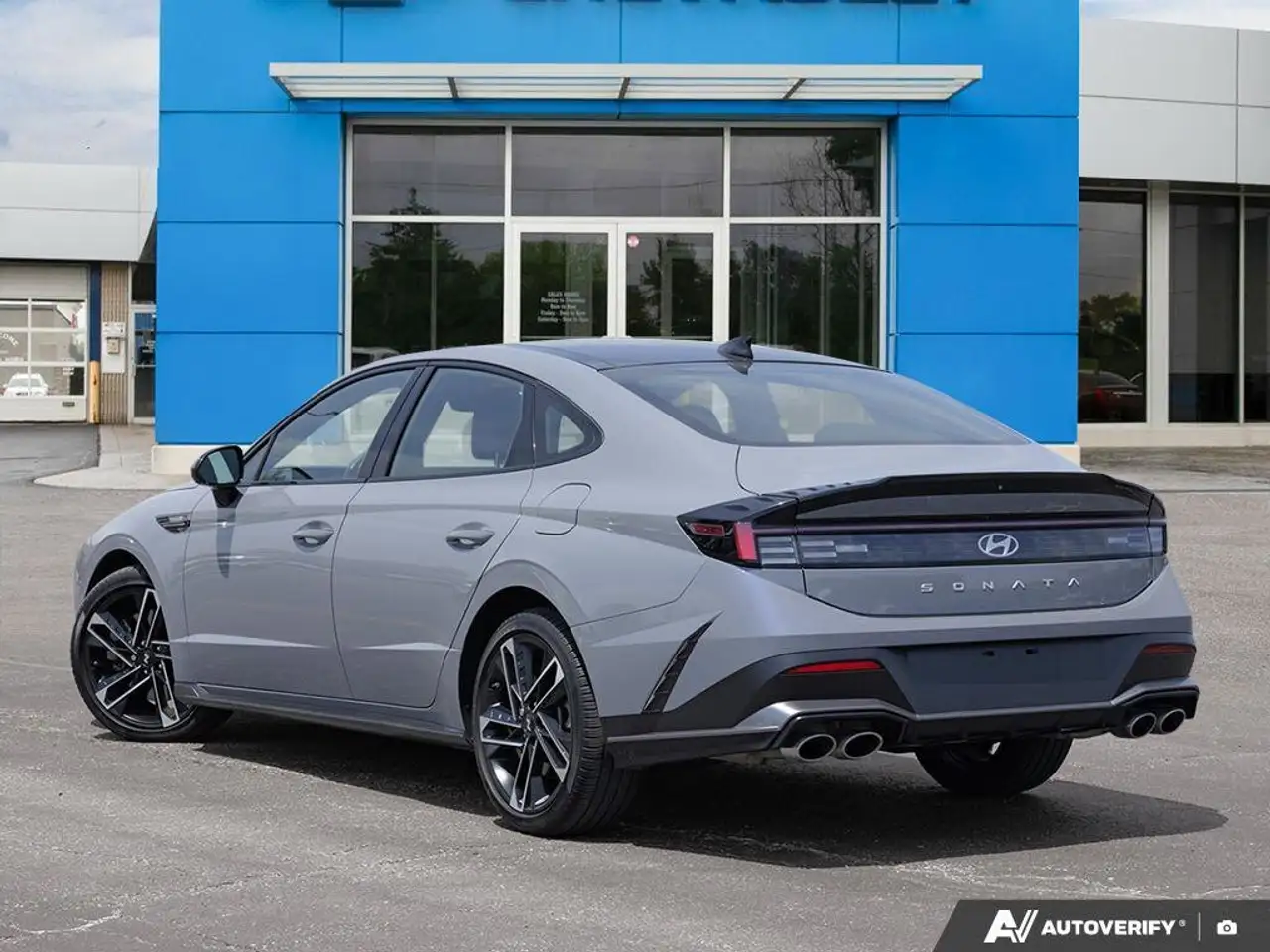 Hyundai SONATA снимка Hyundai SONATA