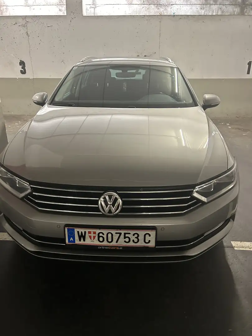 Volkswagen Passat Variant Comfortline 1,6 TDI DSG - 1