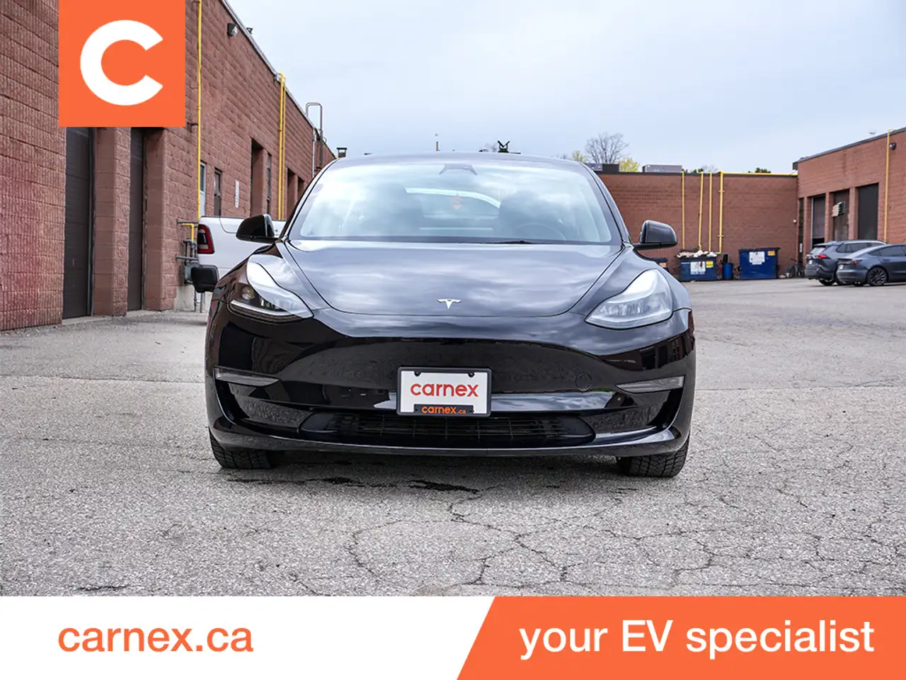 Tesla Model 3 снимка Tesla Model 3