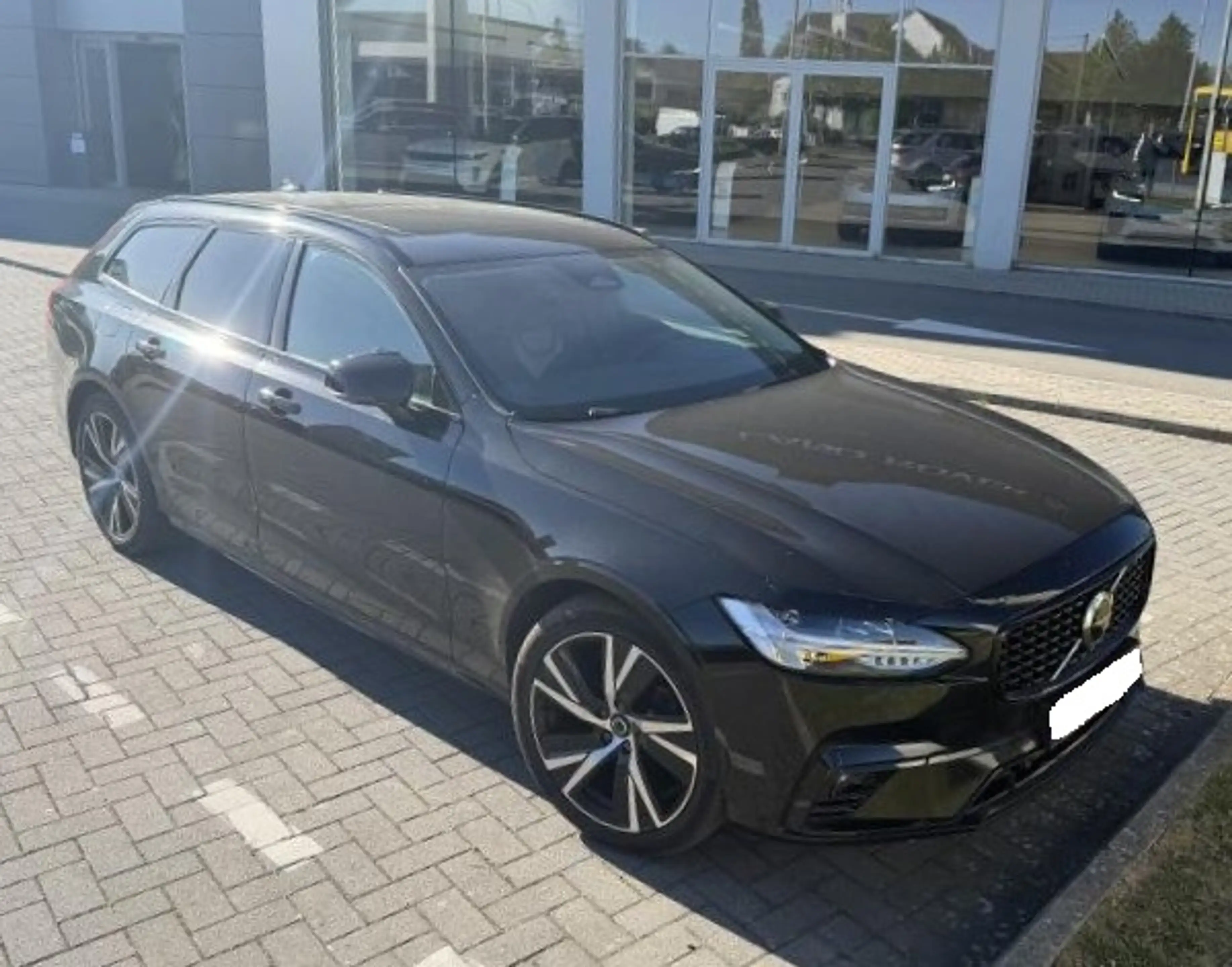 Volvo V90 2.0 B4 Aut. Ultimate Bright /€18.500 netto / Pano / FULL OPTION / ...