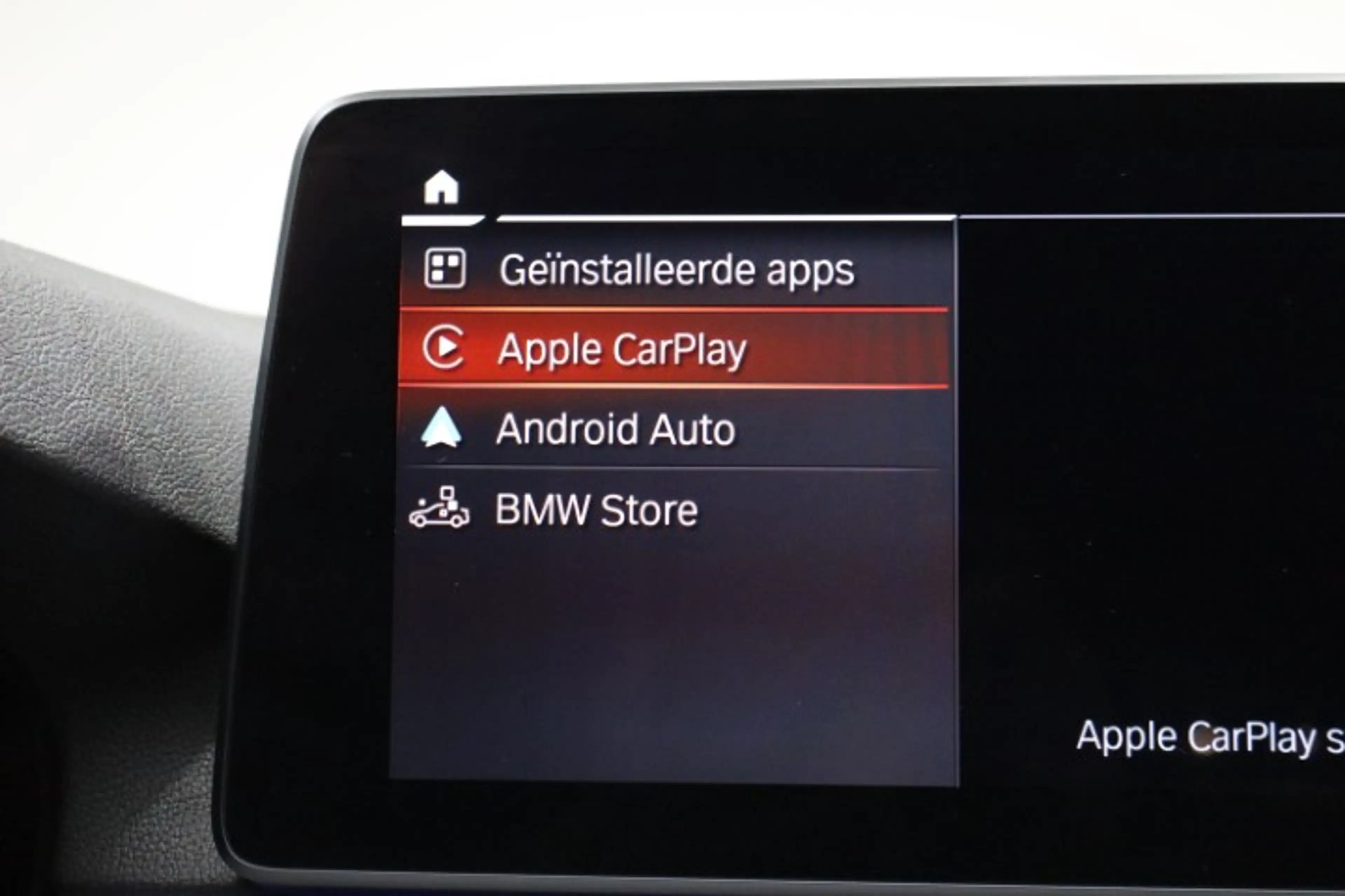 BMW 518 Touring — photo 19