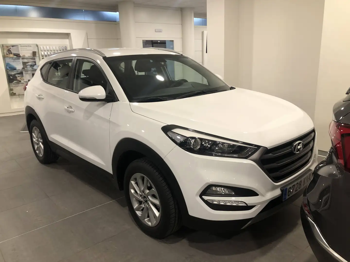 Hyundai TUCSON 1.7CRDI BD Kosmo 4x2 - 2