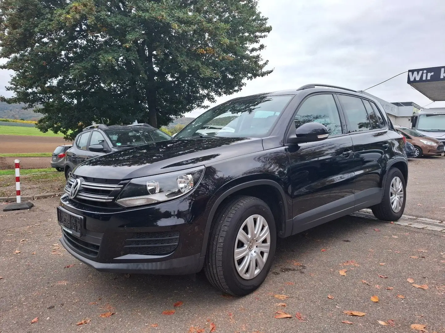 Volkswagen Tiguan Trend & Fun BMT Klimaautomatik Schwarz - 2