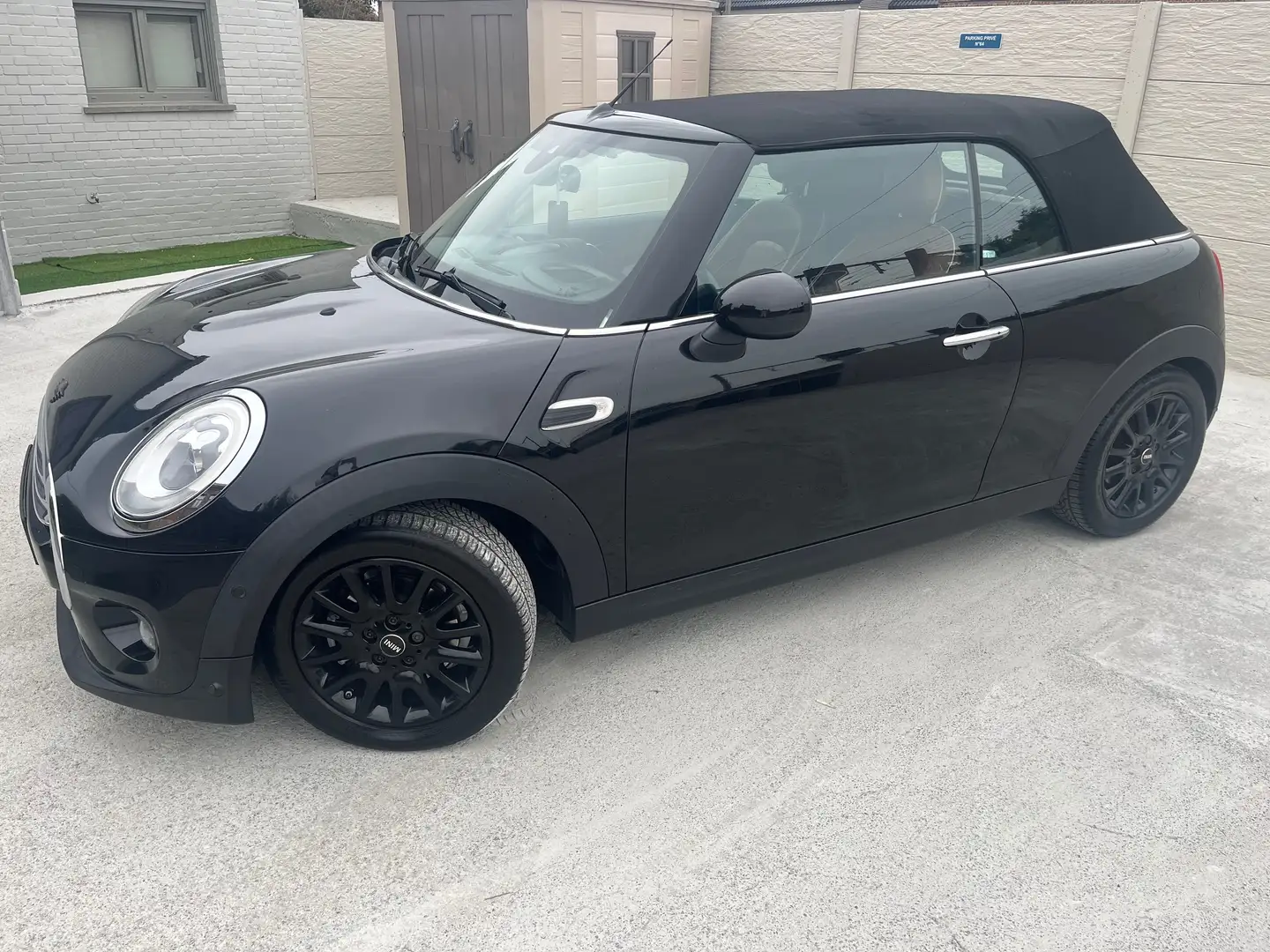 MINI Cooper D Cabrio Mini Cabriolet 2.0 D Cooper DPF Noir - 1