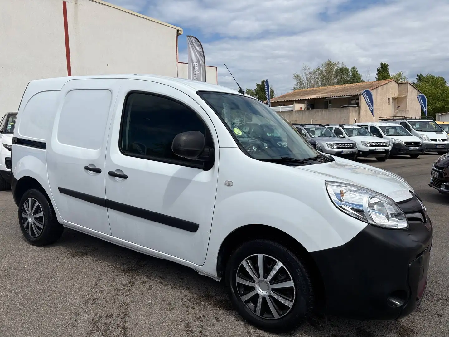 Renault Kangoo 1.5 BluedCi 80ch Grand Confort Blanc - 2