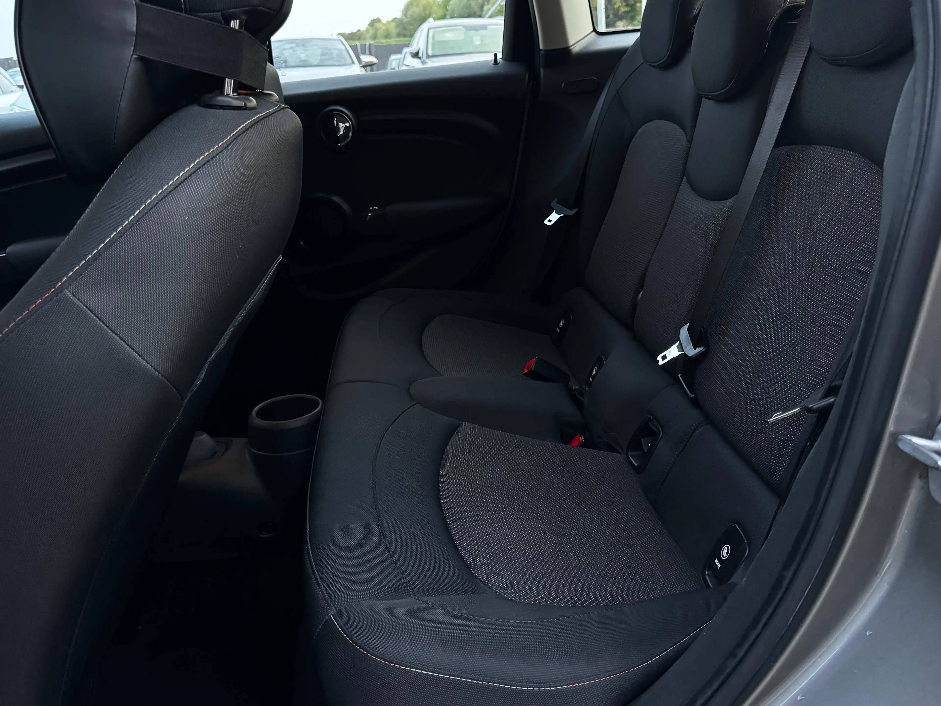 MINI One 1.5A One OPF - AUTO - 5 PORTES - CAPTEURS - BLUETOOTH - LIM - NAVIGATION - GARANTIE 12 MOIS — photo 10