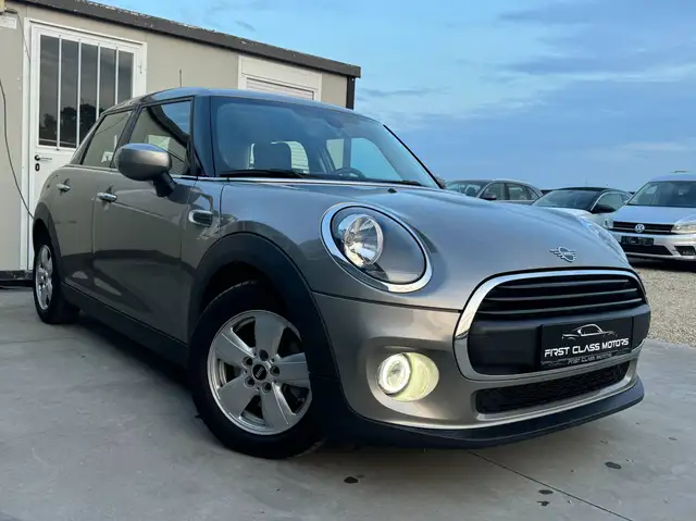 MINI One 1.5A One OPF - AUTO - 5 PORTES - CAPTEURS - BLUETOOTH - LIM - NAVIGATION - GARANTIE 12 MOIS