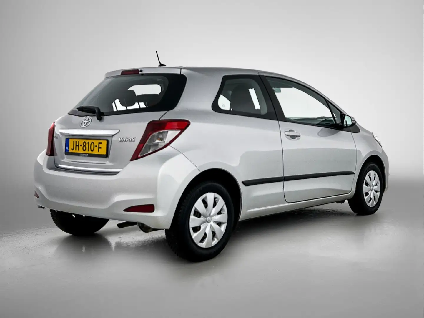 Toyota Yaris 1.0 VVT-i Comfort Limited | Airco | Gris - 2